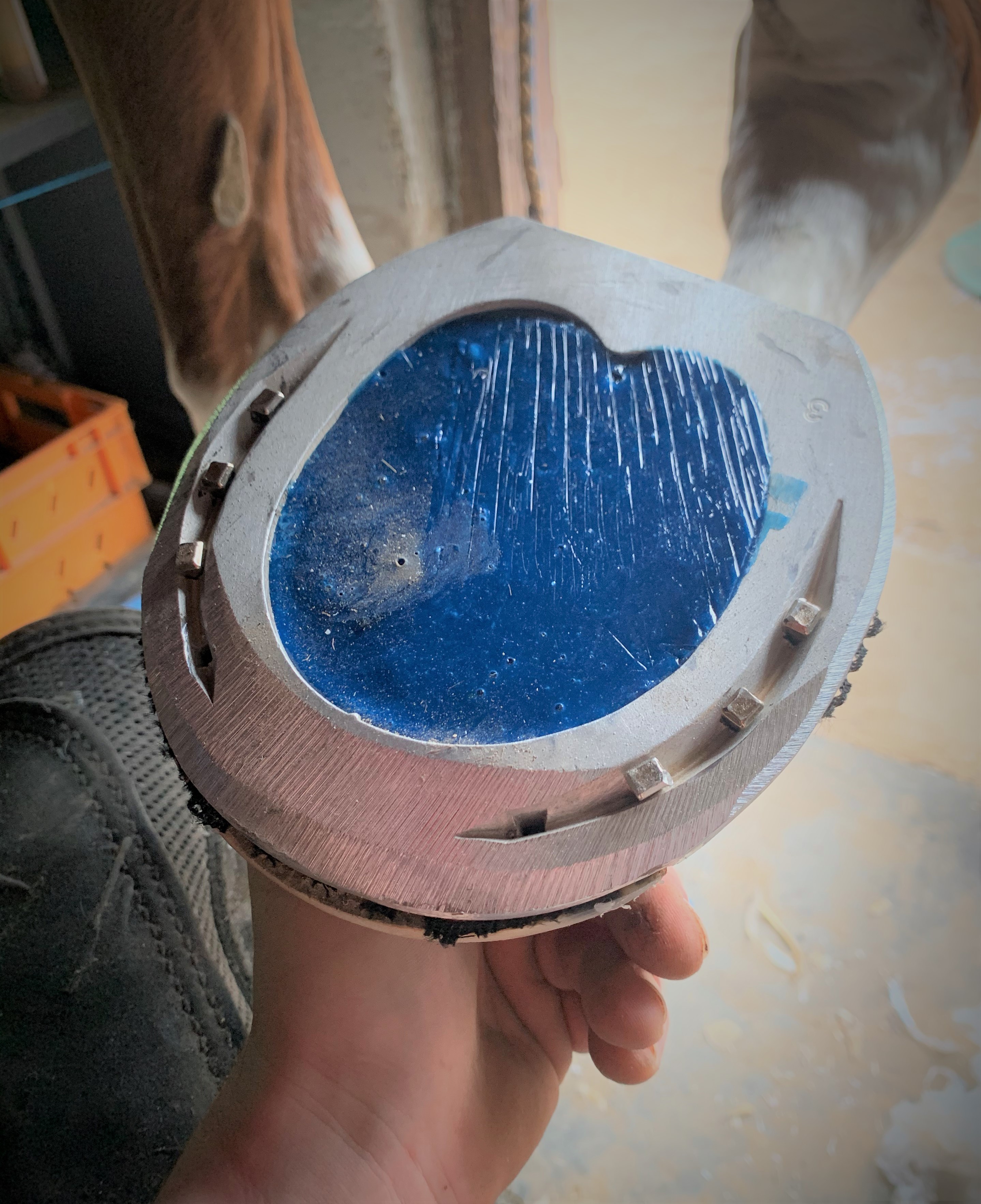 fer a planche acr aluminium avec resine luwex M15